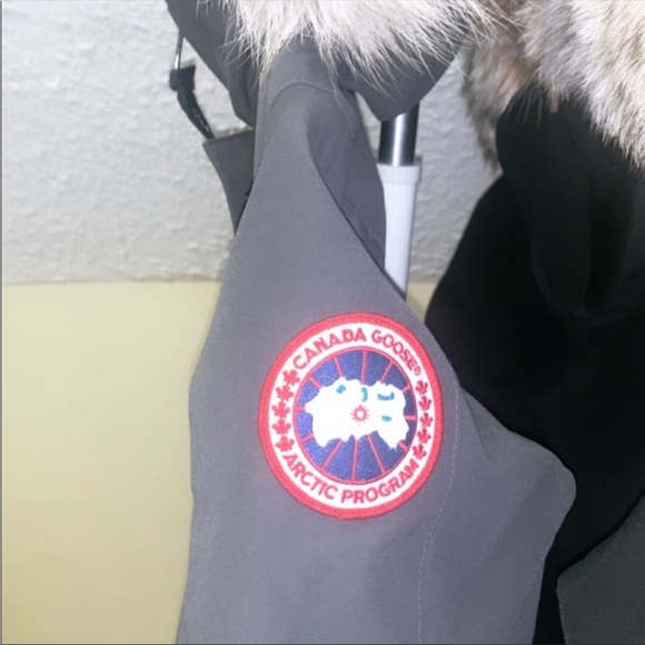 Women’s Trillium Oarka Canada Goose - Picture 1 of 8